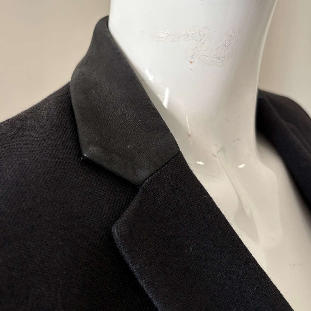 Helmut Lang Classic Black Linen Corporate Goth Office Siren Blazer Leather Lapel - Picture 4 of 9
